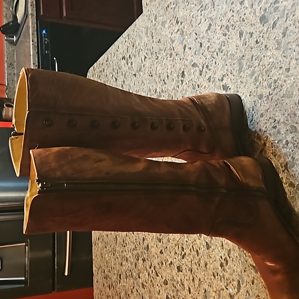 Frye boots - Picture 2 of 5